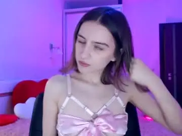Chaturbate Nude Webcam of lovelybird69