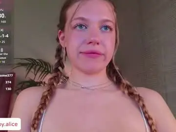 Chaturbate Live Sex Cam of vi__sky