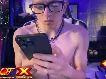 Chaturbate Free Porn Cam of robertcicijr21