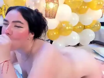 Chaturbate Live Sex Cam of tessacooper1
