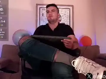 Chaturbate Free Live Porn of bradleycolton