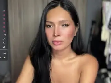 Chaturbate Best live sex cam show of h34rtsforcami