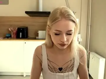 Chaturbate Watch Live Sex Cams of sweetielis