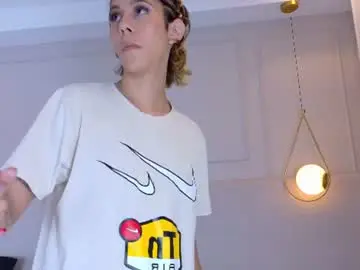 Chaturbate Live Sex of zoeypetit