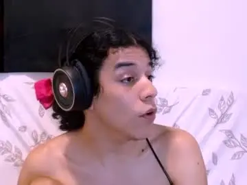 Chaturbate Watch Live Sex Cams of isidroglasc