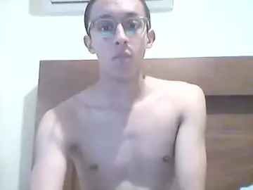 Chaturbate Live Sex Cam of marcvega