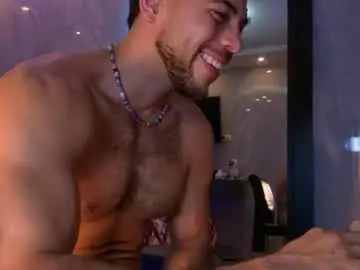 Chaturbate Live Sex Cam of camilowatson