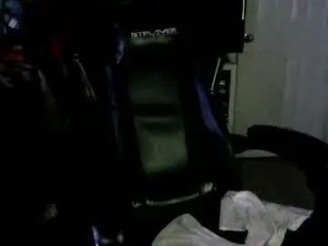 Chaturbate Adult Webcams of luvrboy77