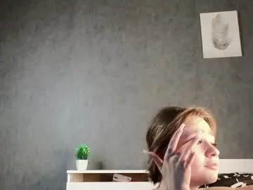 Chaturbate Watch Live Sex Cams of maddyisreal