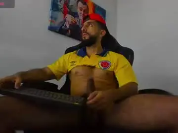 Chaturbate Best Webcam of yiyo10_