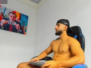 Chaturbate Free Porn Cam of yiyo10_
