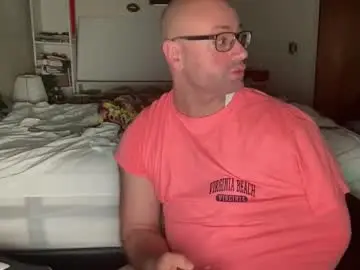 Chaturbate Live Porn of bigbackmuscles1296