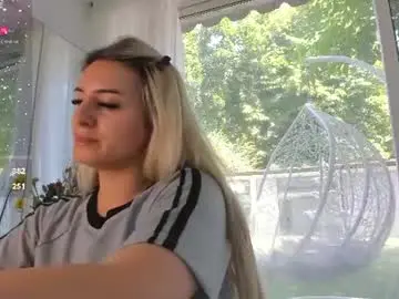Chaturbate Live Sex of ella_vee