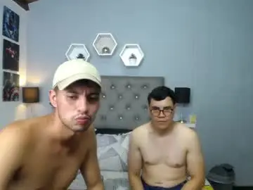 Chaturbate Watch Live Sex Cams of andy_estevez