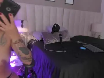 Chaturbate Free Live Porn of kiara_kismet9