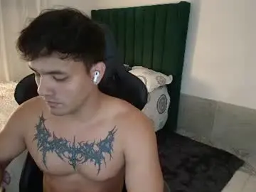 Chaturbate Live Sex Cam of lei_77