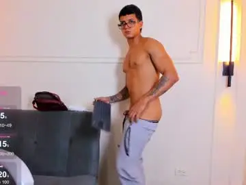 Chaturbate Sex Chat of paradise_boy_s