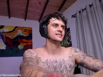 Chaturbate Free Porn Cam of daniele_bunny