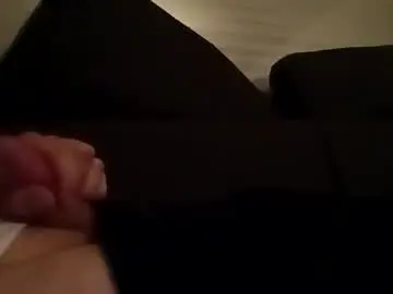 Chaturbate Live Sex Cam of robbdmser3454