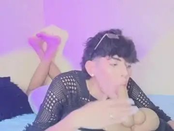 Chaturbate Live Sex Cam of yournaughtyfemboy