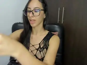 Chaturbate Live Sex of kiaranoir_