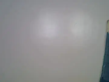 Chaturbate Live Porn of naughty_riri21