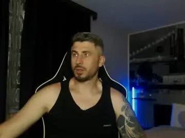 Chaturbate Live Porn of andysoul340