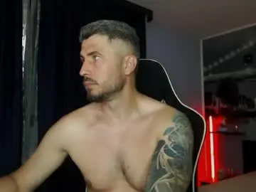 Chaturbate Live Sex Cam of andysoul340