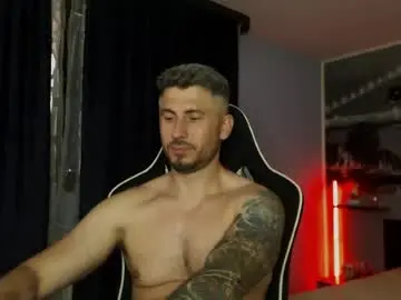 Chaturbate Live Porn of andysoul340