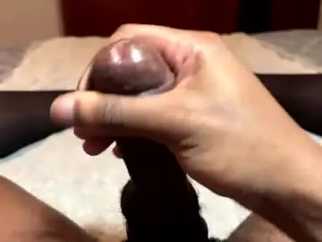 Chaturbate Live Porn of davis_smith2100
