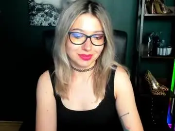 Chaturbate Best live sex cam show of heidi_pleasure