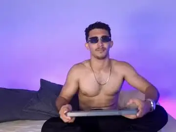 Chaturbate Free Porn Cam of caius_bigcock1
