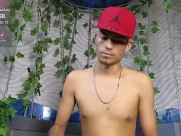Chaturbate Live Sex of itszairen