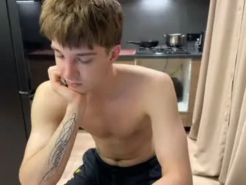 Chaturbate Adult Webcam of panda_b0y