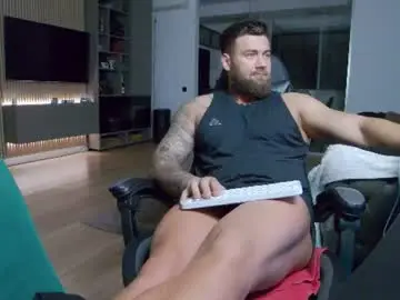 Chaturbate Free Porn Cam of enrikoblue