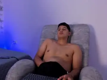 Chaturbate Sex Cam of adrian_prime_