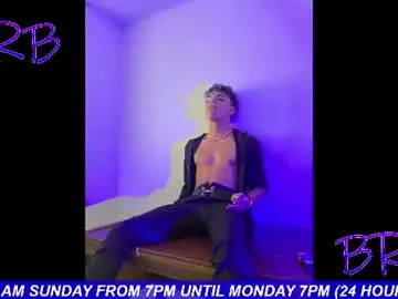 Chaturbate Live Sex Cam of james1lee_