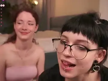 Chaturbate Watch Live Sex Cams of little_poetry