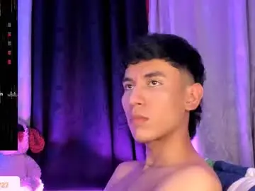 Chaturbate Sex Chat of damien_howard