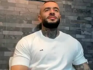Chaturbate Adult Webcam of brucedallas