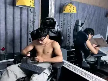 Chaturbate Best live sex cam show of julianrouss