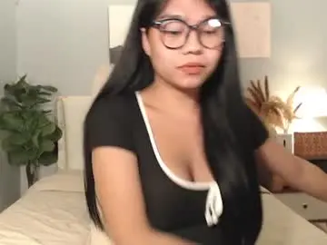 Chaturbate Adult Webcam of hotasian_gabby69