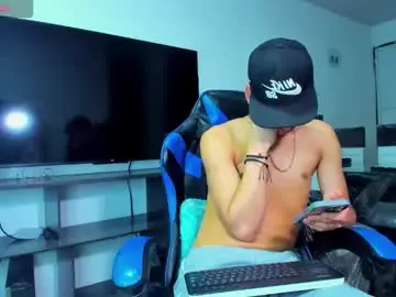 Chaturbate Free Porn Cam of lyam_russo
