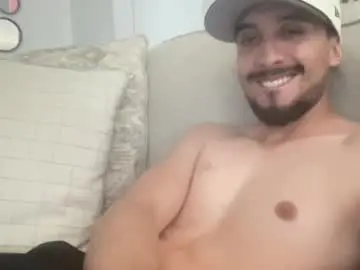 Chaturbate Adult Video Chat of papicubano_guapo23cm