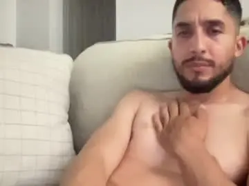 Chaturbate Sex Chat of papicubano_guapo23cm