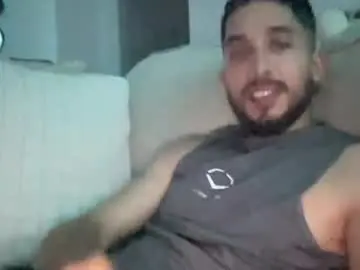 Chaturbate Live Porn of papicubano_guapo23cm
