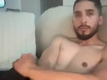 Chaturbate Live Sex Cam of papicubano_guapo23cm