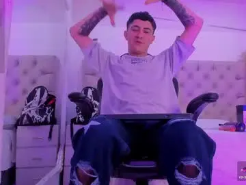 Chaturbate Best live sex cam show of diamondss_1