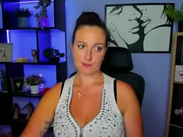 Chaturbate Live Sex Cam of amanda_burn