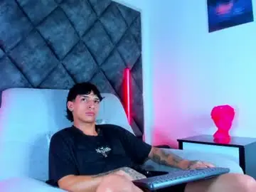 Chaturbate Free Live Porn of kroywave